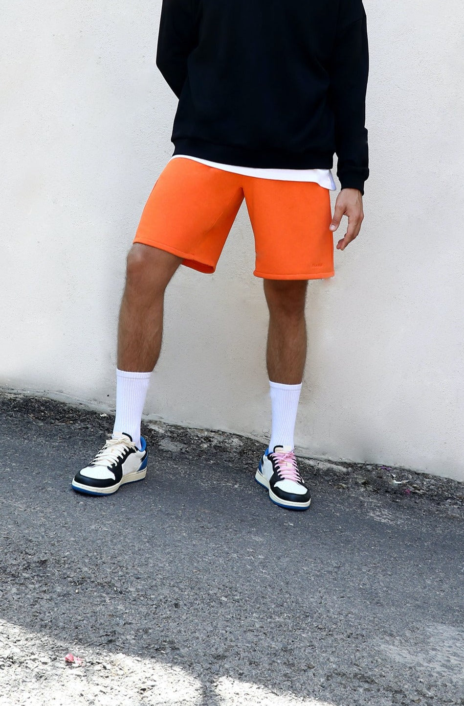MIJIKAI SHORTS ORANGE