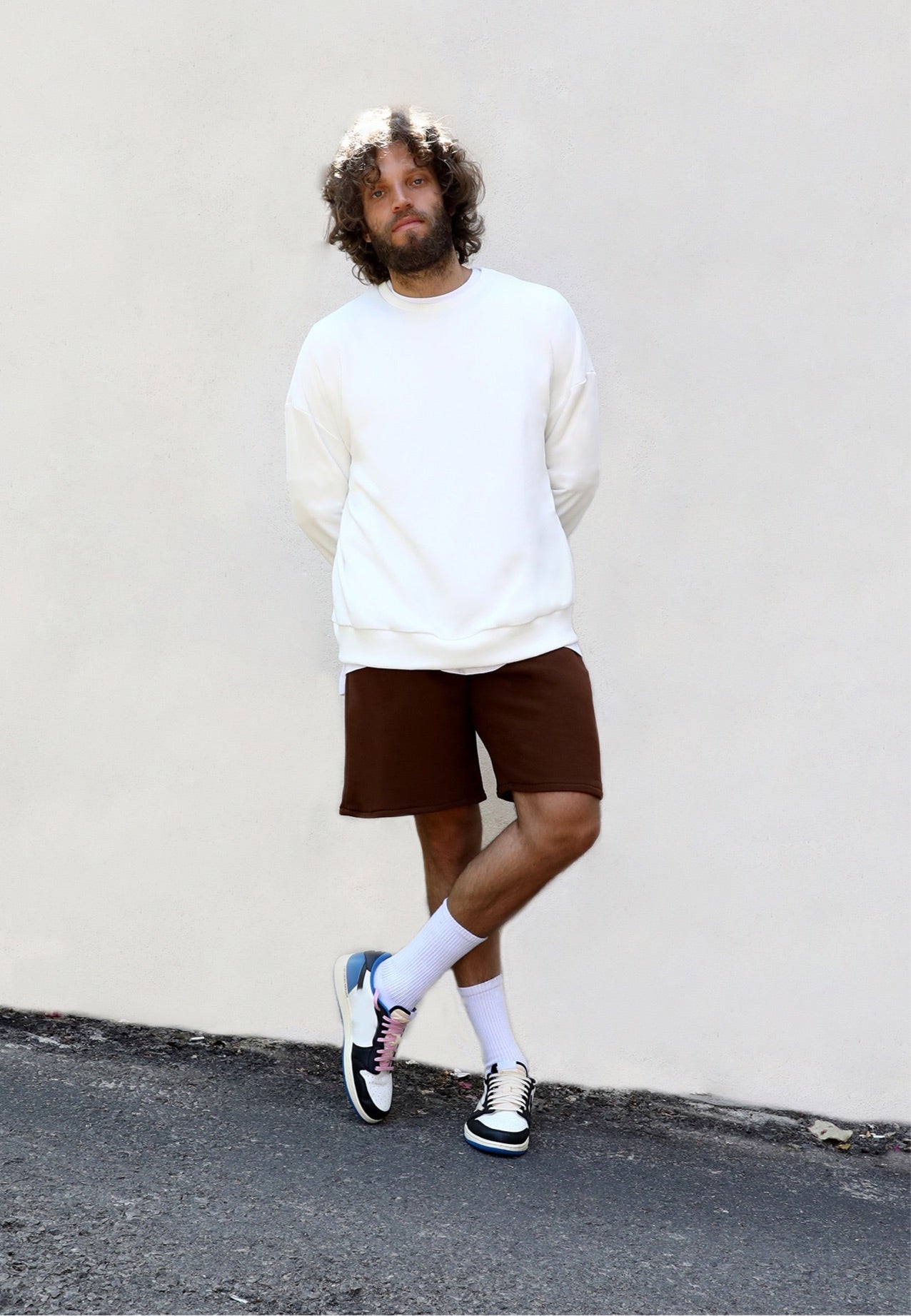 MIJIKAI SHORTS BROWN