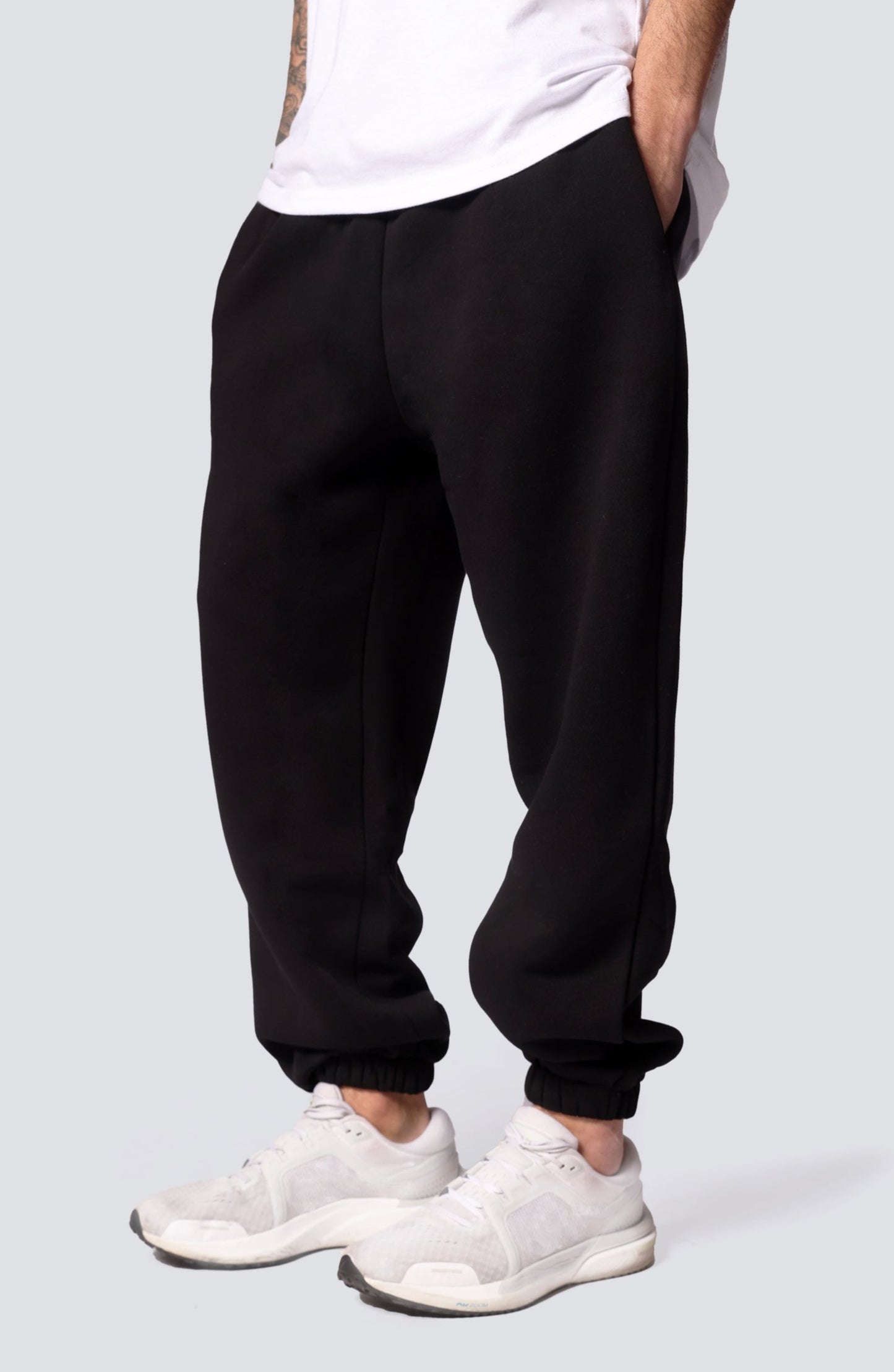 PUFFY SWEATPANTS BLACK