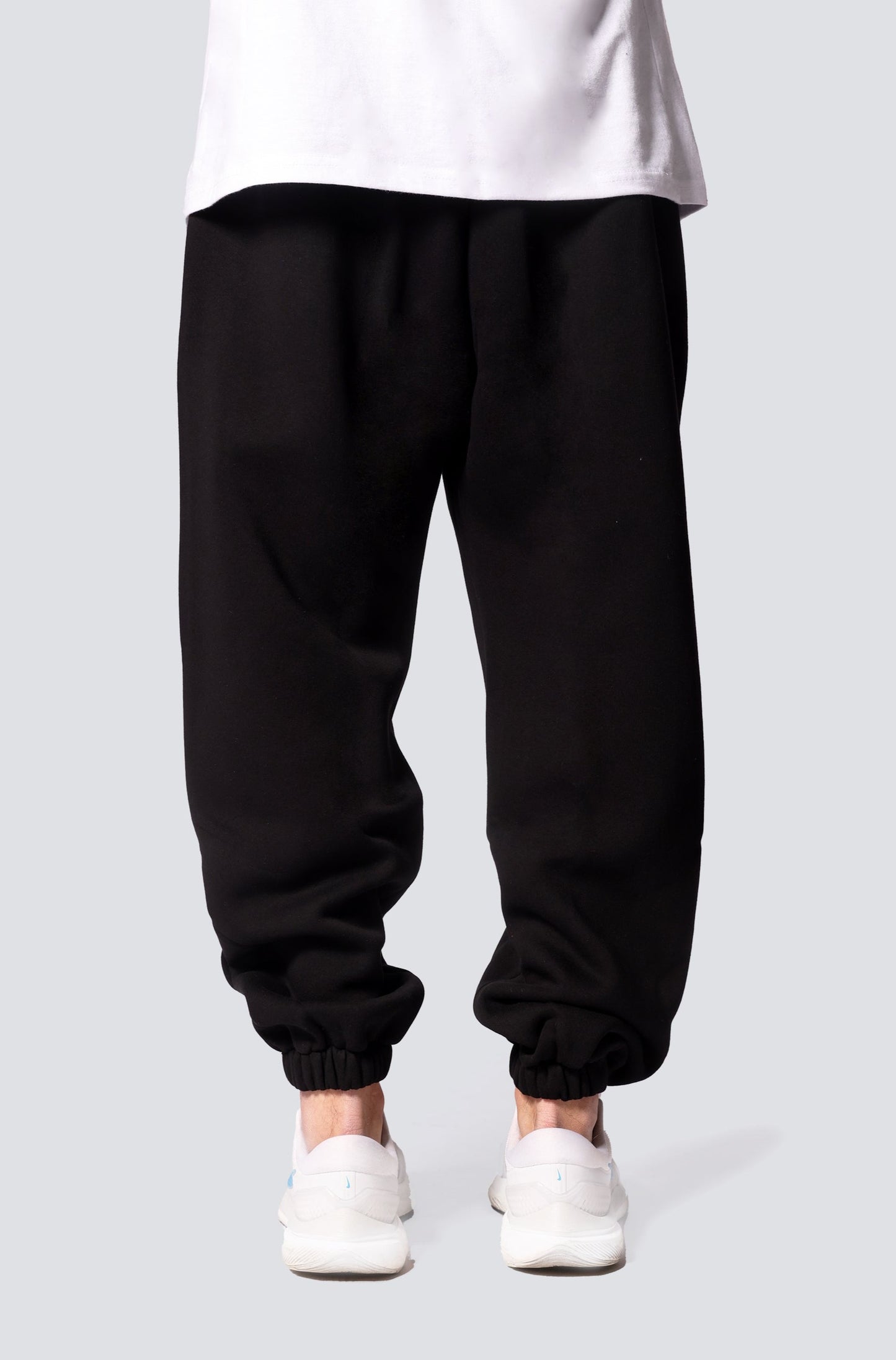 PUFFY SWEATPANTS BLACK