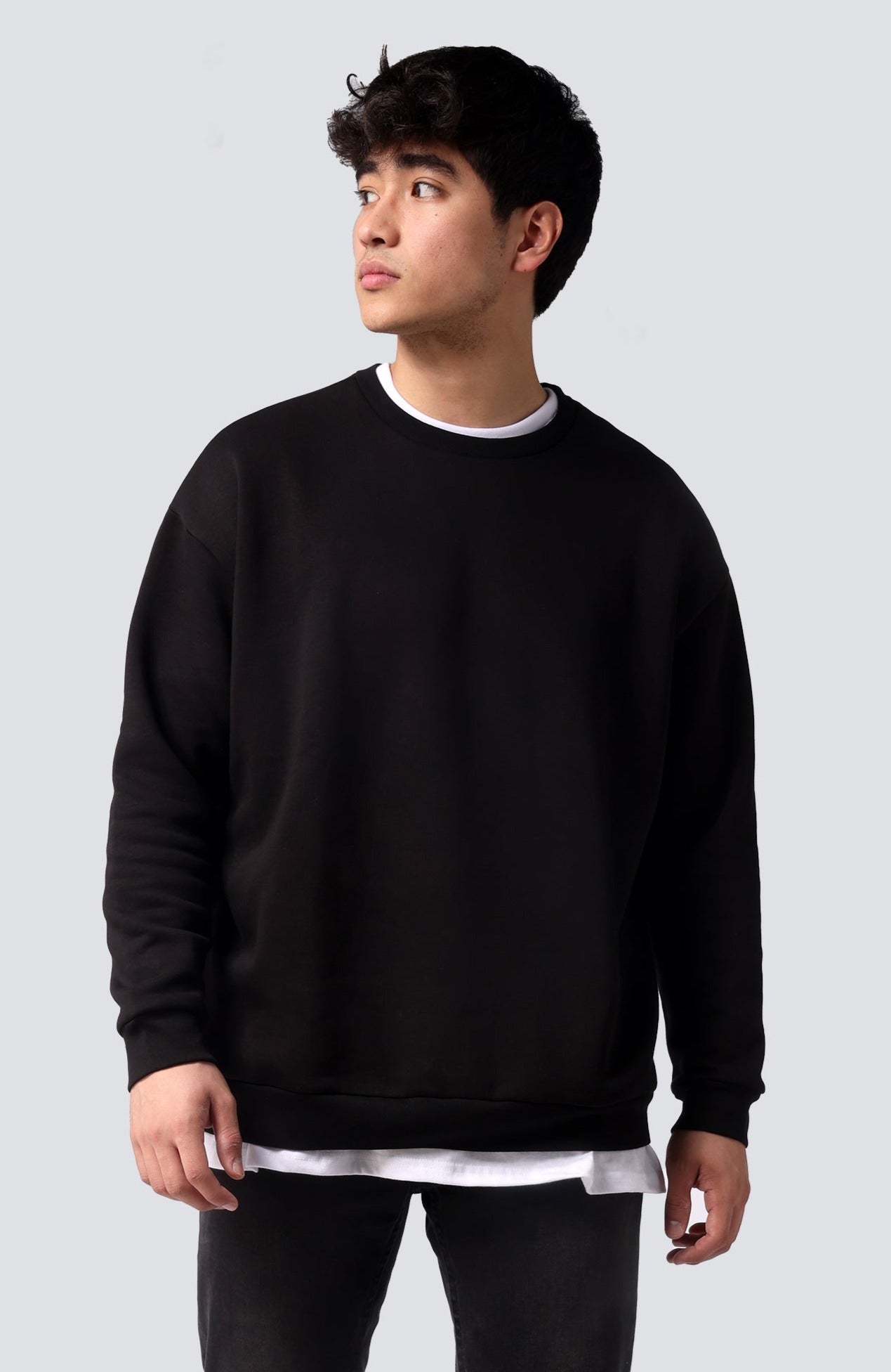 OVERSIZED SWEATSHIRT BLACK