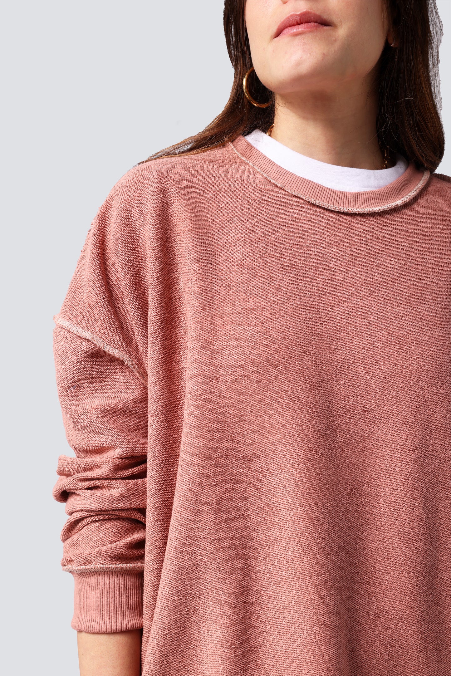 OVERSIZED ON BOTH SIDES SWEATSHIRT OLD PINK | REVERSIBLE OFF WHITE STITCHING ON INSIDE