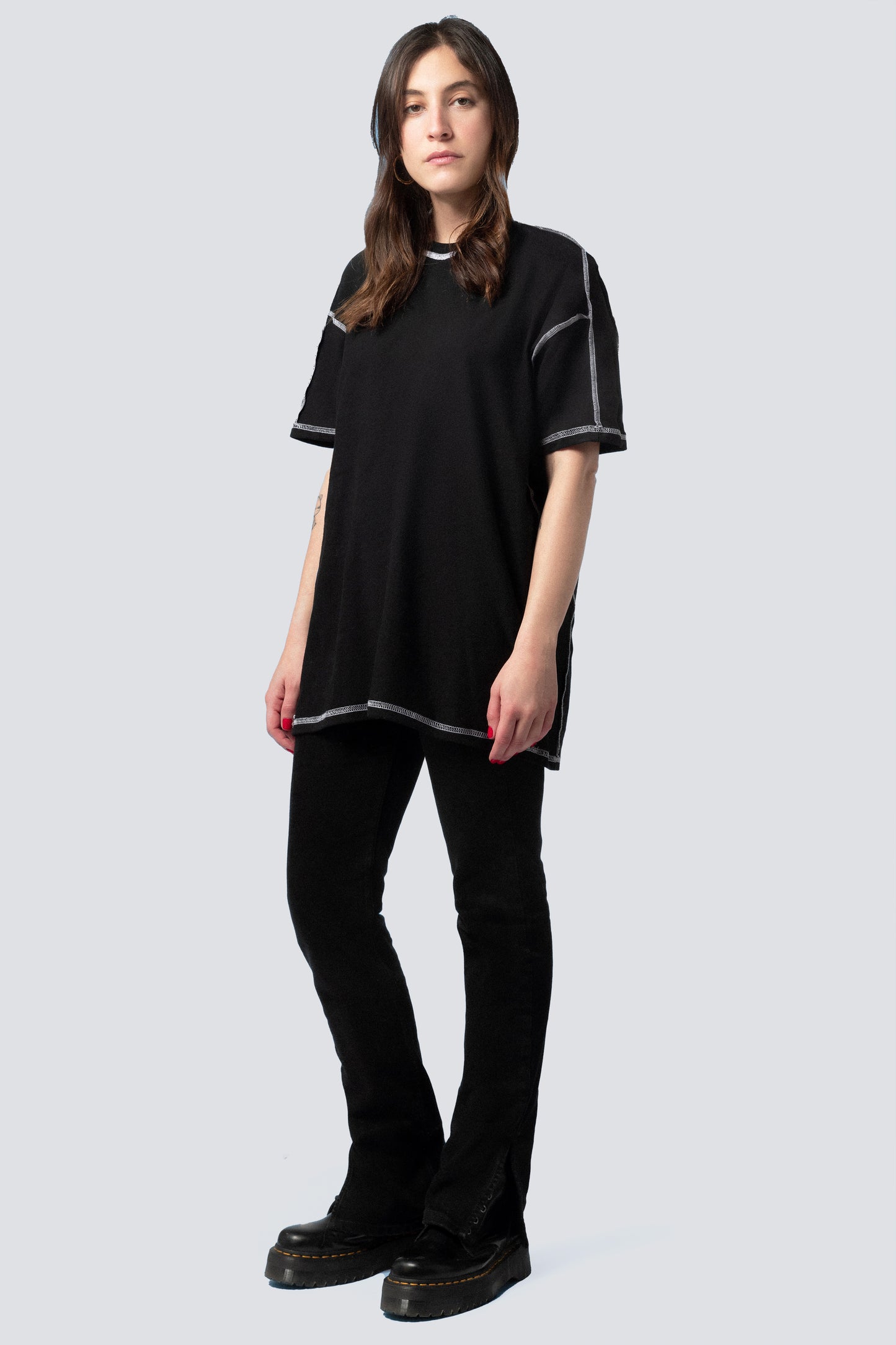 DEETAILS MATTER' T-SHIRT BLACK | REVERSIBLE