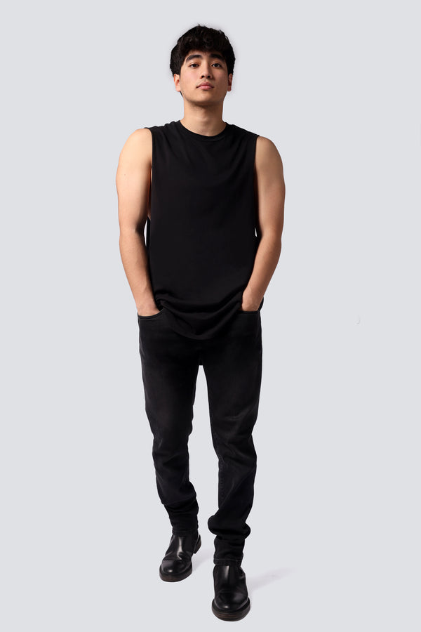 SLEEVELESS T-SHIRT BLACK